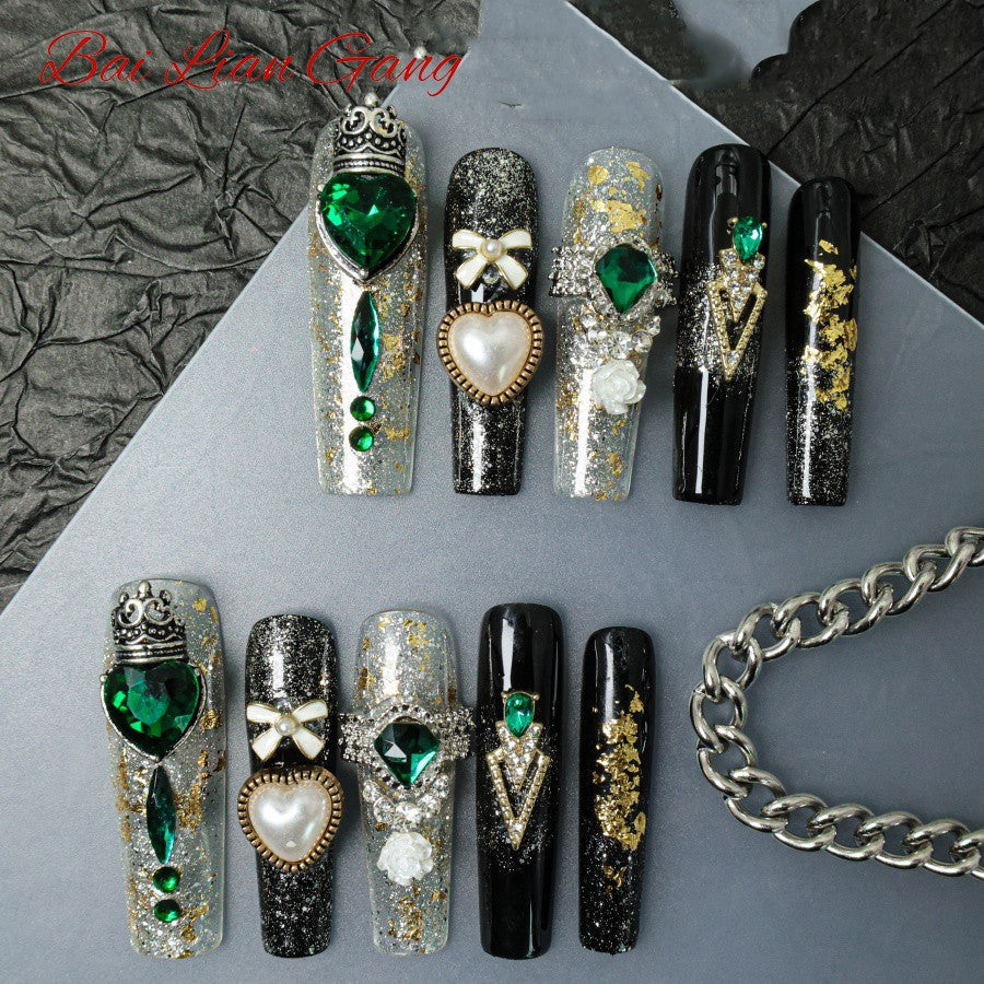 Handmade luxury nails - with diverse designs