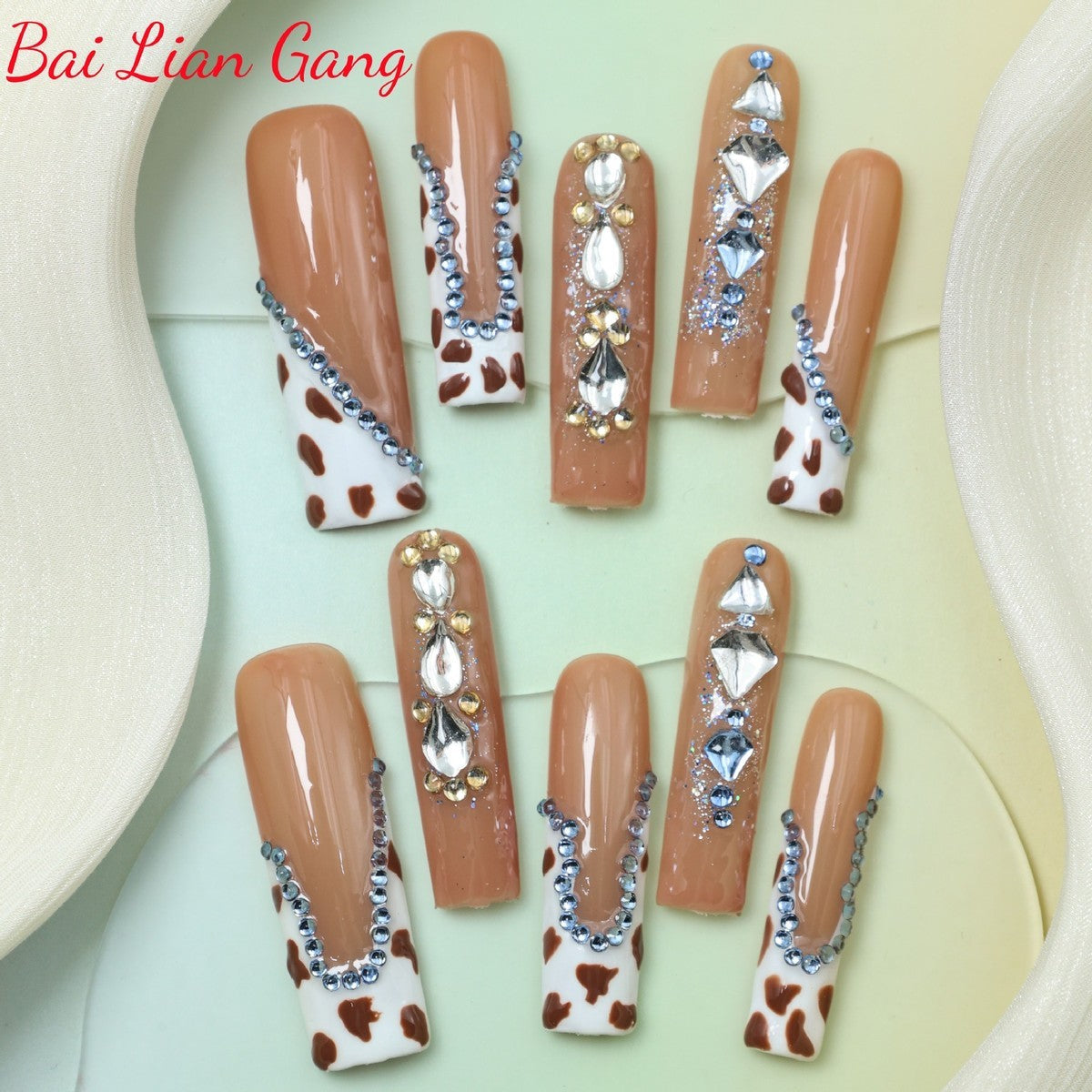 Handmade luxury nails - with diverse designs